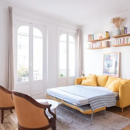 Beautiful Luxurious Apt, Bright And Spacious