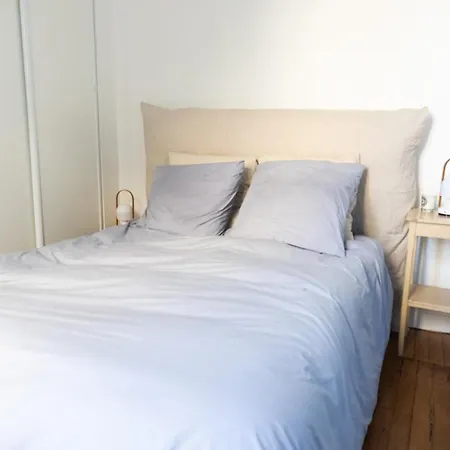 Beautiful Luxurious Apt, Bright And Spacious *